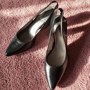 Life Stride Black Elegant Pump